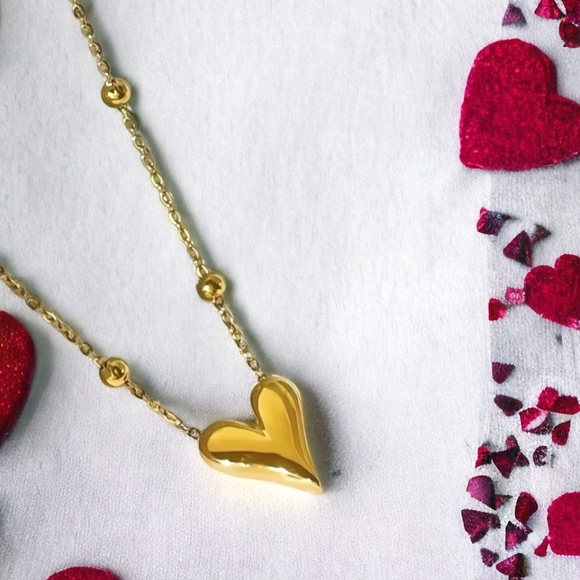 Jewelry - Dainty 18kt Gold over 925 Sterling Heart Necklace